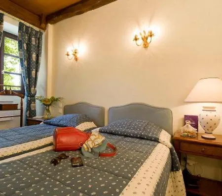 Hotel Golf Chateau De Salles 3*