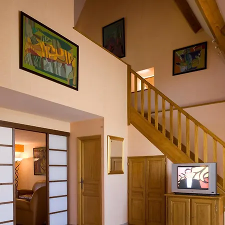 Отель Golf Chateau De Salles