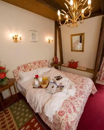 Hotel Golf Chateau De Salles 3*